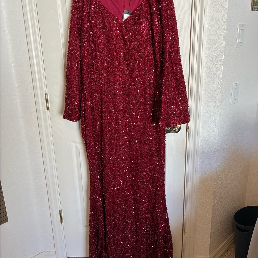 Miss ord Elegant Red Sequin Bell Sleeve Mermaid Gown